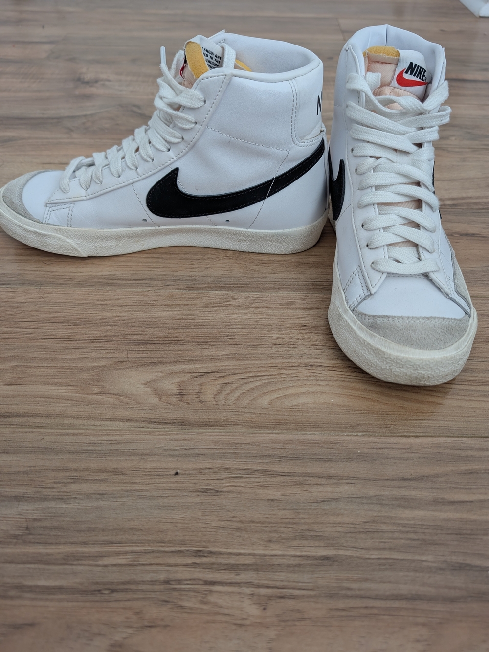 Nike Women's Blazer Mid 77 High-Top Black & White Sneakers - Size 7